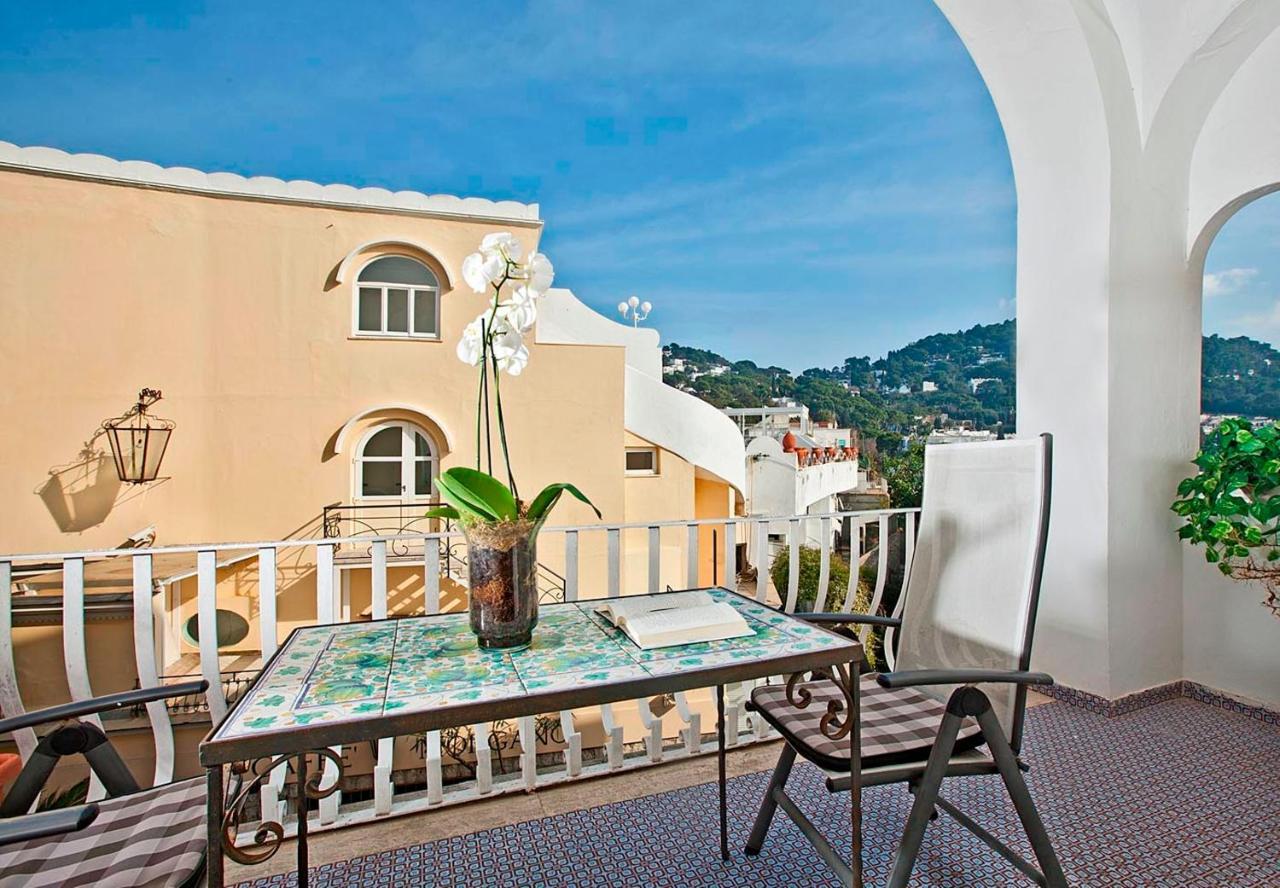 Sina Flora Hotel Capri Exterior photo